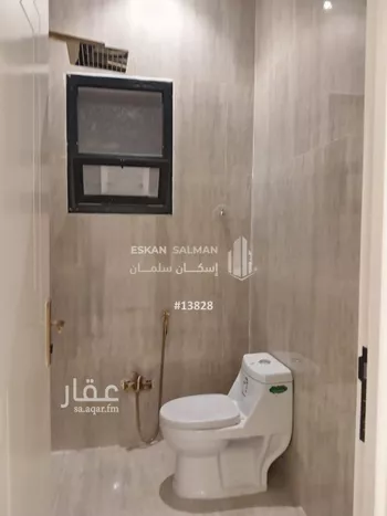دور للبيع في شارع الحسن, حي العريجاء الغربي, مدينة الرياض, منطقة الرياض صورة 2