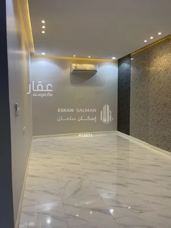 دور للبيع في شارع الضياء, حي الجنادرية, مدينة الرياض, منطقة الرياض صورة 2