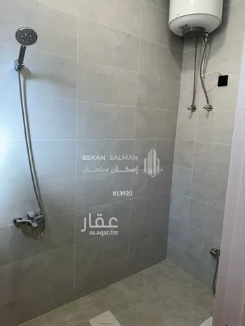 فيلا للبيع في شارع خير الدين الرملي, حي البساتين الشرقي, مدينة بريده, منطقة القصيم صورة 4