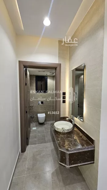 شقة للبيع في شارع عمر الخردلي, حي الظرفة, مدينة خميس مشيط, منطقة عسير