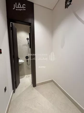 شقة للبيع في شارع علي العراقي, حي الإزدهار, مدينة الرياض, منطقة الرياض صورة 4