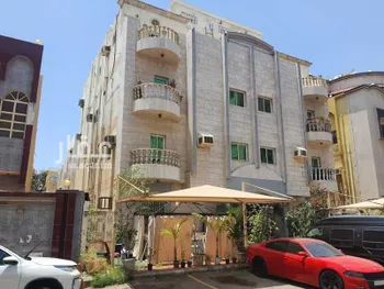 عمارة للبيع في 8247-8254 ، طريق الامير متعب بن عبدالعزيز ، حي المروة ، جدة ، جدة صورة 3