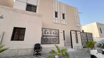 فيلا للبيع في شارع دمياط, حي ظهرة لبن, مدينة الرياض, منطقة الرياض صورة 2
