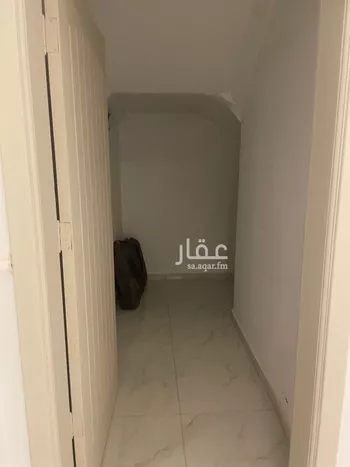 فيلا للإيجار في شارع عبد الواحد بن جديد, حي الياقوت, مدينة جدة, منطقة مكة المكرمة صورة 5