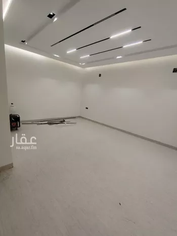 فيلا للبيع في شارع وادي الساحل, حي الرمال, مدينة الرياض, منطقة الرياض صورة 2