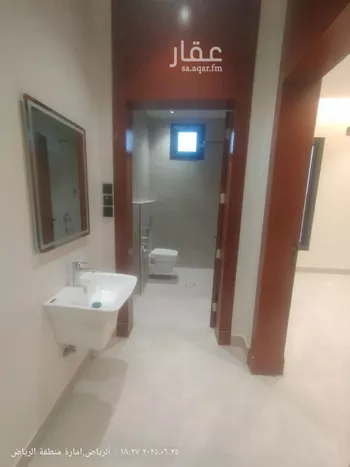 شقة للبيع في شارع عبدالرزاق الجيلي, حي الملك فيصل, مدينة الرياض, منطقة الرياض صورة 2