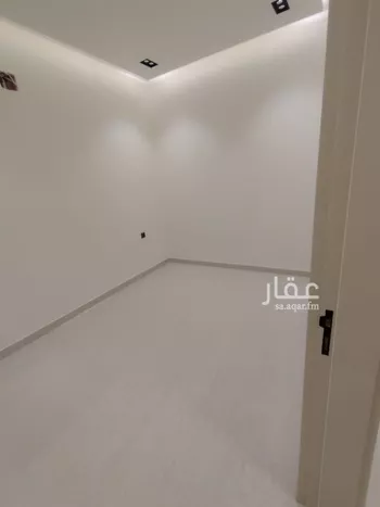 فيلا للبيع في شارع وادي الساحل, حي الرمال, مدينة الرياض, منطقة الرياض صورة 5