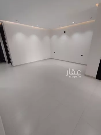 فيلا للبيع في شارع وادي الساحل, حي الرمال, مدينة الرياض, منطقة الرياض صورة 3
