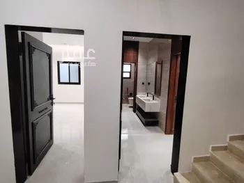 دور للبيع في شارع سرا ج الدين العسقلاني, حي قرطبة, مدينة الرياض, منطقة الرياض