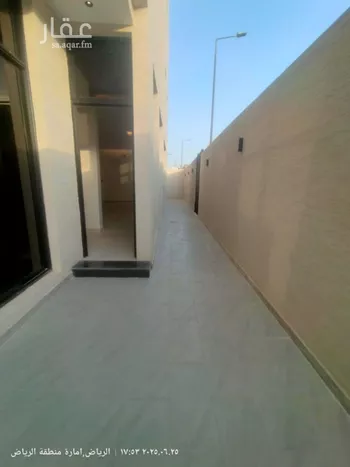 فيلا للبيع في شارع أبان بن تغلب, حي الملك فيصل, مدينة الرياض, منطقة الرياض صورة 3