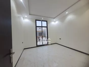 دور للبيع في شارع محمد كامل القصاب, حي المرجان, مدينة الرياض, منطقة الرياض