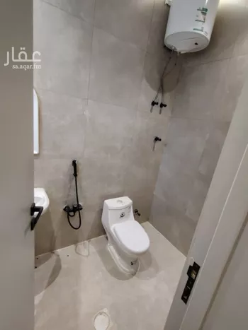 دور للبيع في شارع البحر الاسود, حي الجنادرية, مدينة الرياض, منطقة الرياض صورة 3