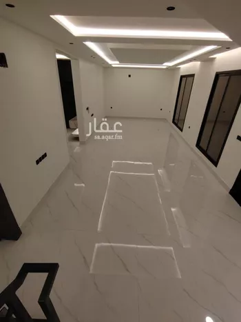فيلا للبيع في شارع عبيدالله الفقيه, حي الرمال, مدينة الرياض, منطقة الرياض صورة 2