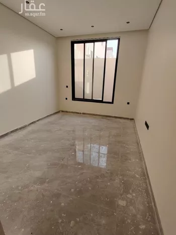 دور للبيع في شارع الطرفة, حي إشبيلية, مدينة الرياض, منطقة الرياض صورة 3