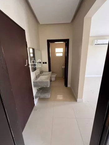 فيلا للإيجار في شارع الحوزة, حي النفل, مدينة الرياض, منطقة الرياض