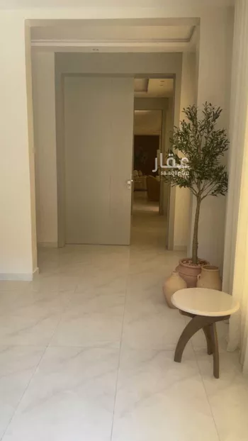 فيلا للبيع في شارع إبراهيم بن حسين, حي الرمال, مدينة الرياض, منطقة الرياض صورة 3
