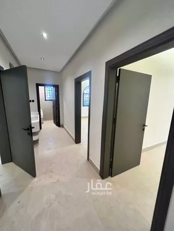 فيلا للبيع في شارع الأمير فيصل بن سعد بن سعود ، حي الملك فيصل ، الرياض ، منطقة الرياض صورة 4