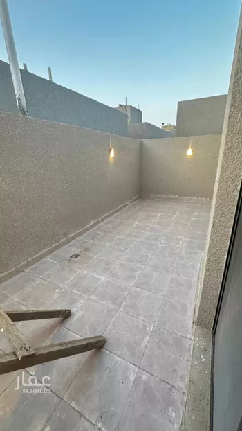 دور للبيع في شارع ابن ماجه, حي السعادة, مدينة الرياض, منطقة الرياض صورة 2