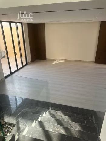 فيلا للبيع في شارع السيل, حي المهدية, مدينة الرياض, منطقة الرياض صورة 3