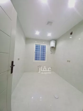 دور للبيع في شارع الحارث بن عبدالرحمن, حي عكاظ, مدينة الرياض, منطقة الرياض صورة 5
