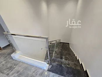فيلا للبيع في شارع هارون الصحراوي, حي عكاظ, مدينة الرياض, منطقة الرياض صورة 4