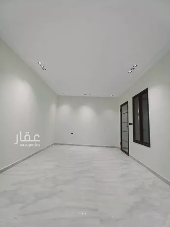 دور للبيع في شارع حامد كعكي, حي عكاظ, مدينة الرياض, منطقة الرياض صورة 4