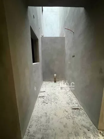 عمارة للإيجار في شارع طريق الملك عبدلله, حي الروضة2, مدينة الاحساء, المنطقة الشرقية صورة 2
