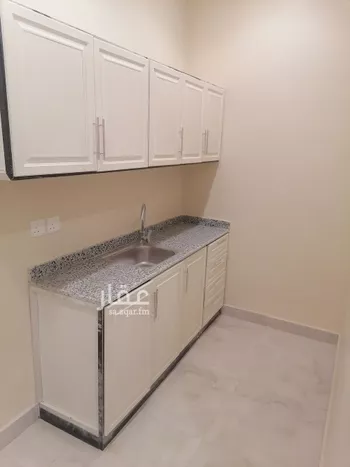 شقة للإيجار في شارع إبراهيم بن الأحمدي, حي القيروان, مدينة الرياض, منطقة الرياض صورة 2