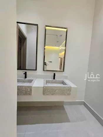 بيت للبيع في شارع إبراهيم بن مشعل العبدلي ، حي الشرق ، الرياض ، منطقة الرياض صورة 4