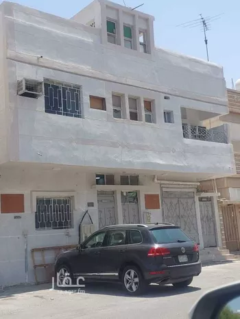عمارة للبيع في شارع الثامن والعشرون, حي الثقبة, مدينة الخبر, المنطقة الشرقية