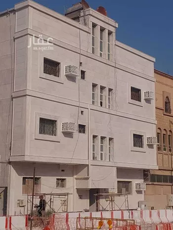 عمارة للبيع في شارع بدر, حي الثقبة, مدينة الخبر, المنطقة الشرقية