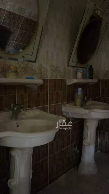 بيت للبيع في طريق الملك عبدالله ، حي الفيصلية ، القريات ، القريات صورة 4