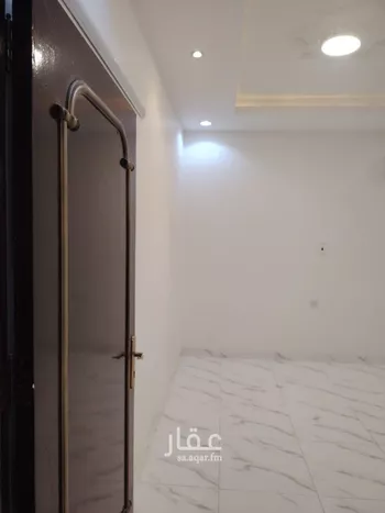 شقة للإيجار في شارع إبراهيم القيسي, حي الإزدهار, مدينة الرياض, منطقة الرياض صورة 3