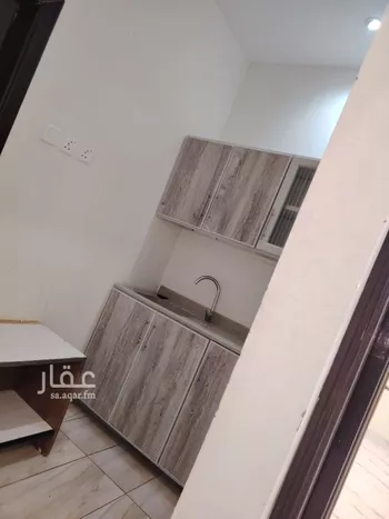 شقة للإيجار في شارع إبراهيم القيسي, حي الإزدهار, مدينة الرياض, منطقة الرياض صورة 4