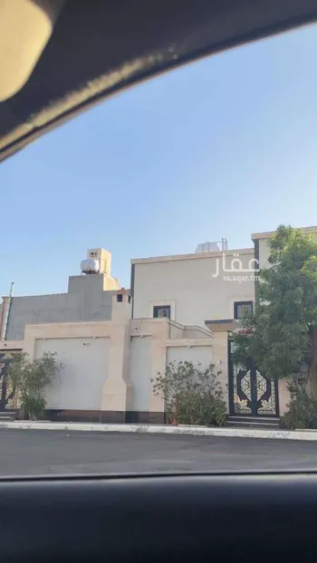 فيلا للبيع في شارع اسماعيل بن ابراهيم الهذلي ، حي السكة الحديد ، المدينة المنورة ، منطقة المدينة المنورة صورة 2