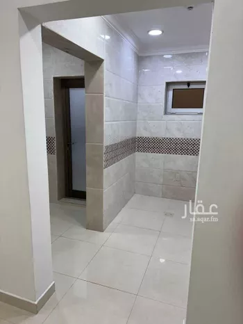 مكتب تجاري للإيجار في شارع القدس, حي منطقة المستودعات, مدينة القطيف, المنطقة الشرقية صورة 3