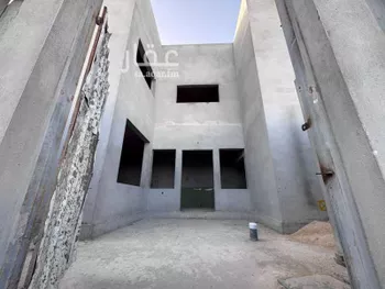 فيلا للبيع في شارع الدحض, حي الملك فهد, مدينة الرياض, منطقة الرياض صورة 2