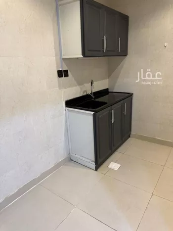 شقة للإيجار في شارع الامير مقرن بن عبدالعزيز, حي النزهة, مدينة الرياض, منطقة الرياض