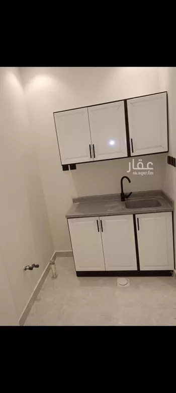 شقة للإيجار في شارع عبدالله بن قيس, حي إشبيلية, مدينة الرياض, منطقة الرياض صورة 3