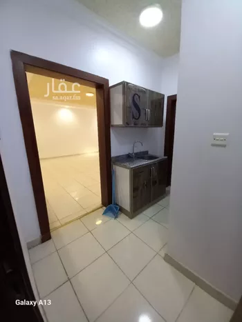 شقة للإيجار في شارع جبير بن الحويرث, حي النسيم الشرقي, مدينة الرياض, منطقة الرياض صورة 3