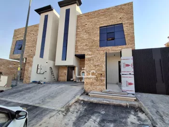 دور للبيع في شارع حمورية, حي بدر, مدينة الرياض, منطقة الرياض
