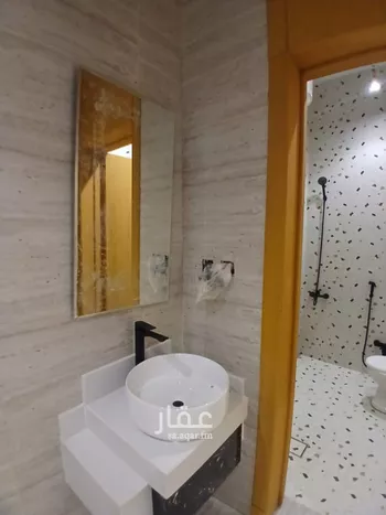 فيلا للبيع في شارع الحويمة, حي عكاظ, مدينة الرياض, منطقة الرياض صورة 3