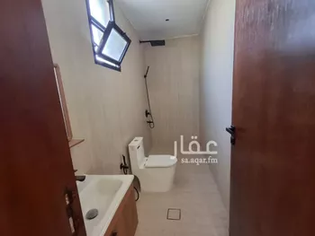 فيلا للبيع في شارع هجر, حي شبرا, مدينة الرياض, منطقة الرياض صورة 5