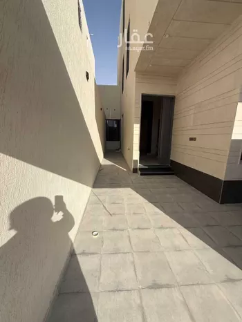 دور للبيع في شارع الندوة, حي الندوة, مدينة الرياض, منطقة الرياض صورة 3