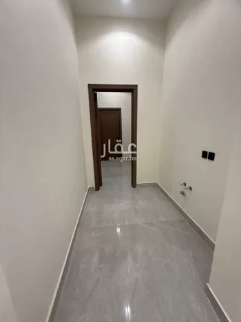 فيلا للبيع في شارع الندوة, حي الندوة, مدينة الرياض, منطقة الرياض صورة 5