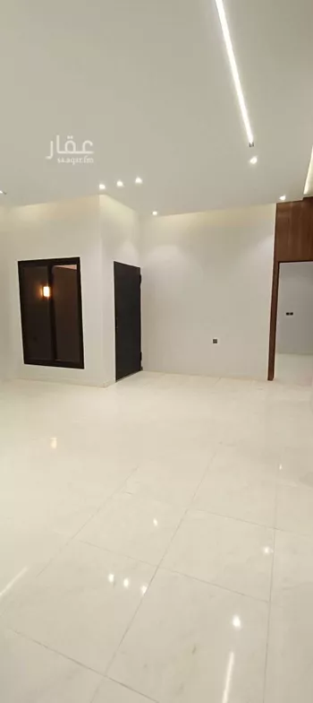 دور للبيع في شارع عكاظ عجلان, حي عكاظ, مدينة الرياض, منطقة الرياض صورة 4