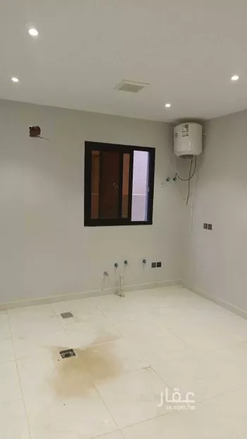 دور للبيع في حي عكاظ, مدينة الرياض, منطقة الرياض صورة 5