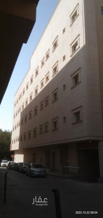 عمارة للبيع في شارع عمر المختار, حي العمل, مدينة الرياض, منطقة الرياض صورة 5