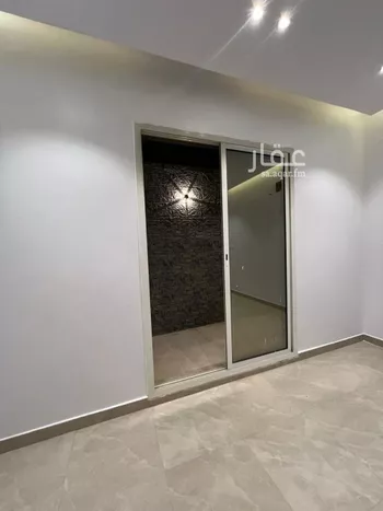 فيلا للبيع في شارع عمر المالكي, حي العارض, مدينة الرياض, منطقة الرياض صورة 2