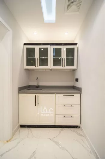شقة للإيجار في شارع الامير عبدالعزيز بن مساعد بن جلوي, حي العليا, مدينة الرياض, منطقة الرياض صورة 3